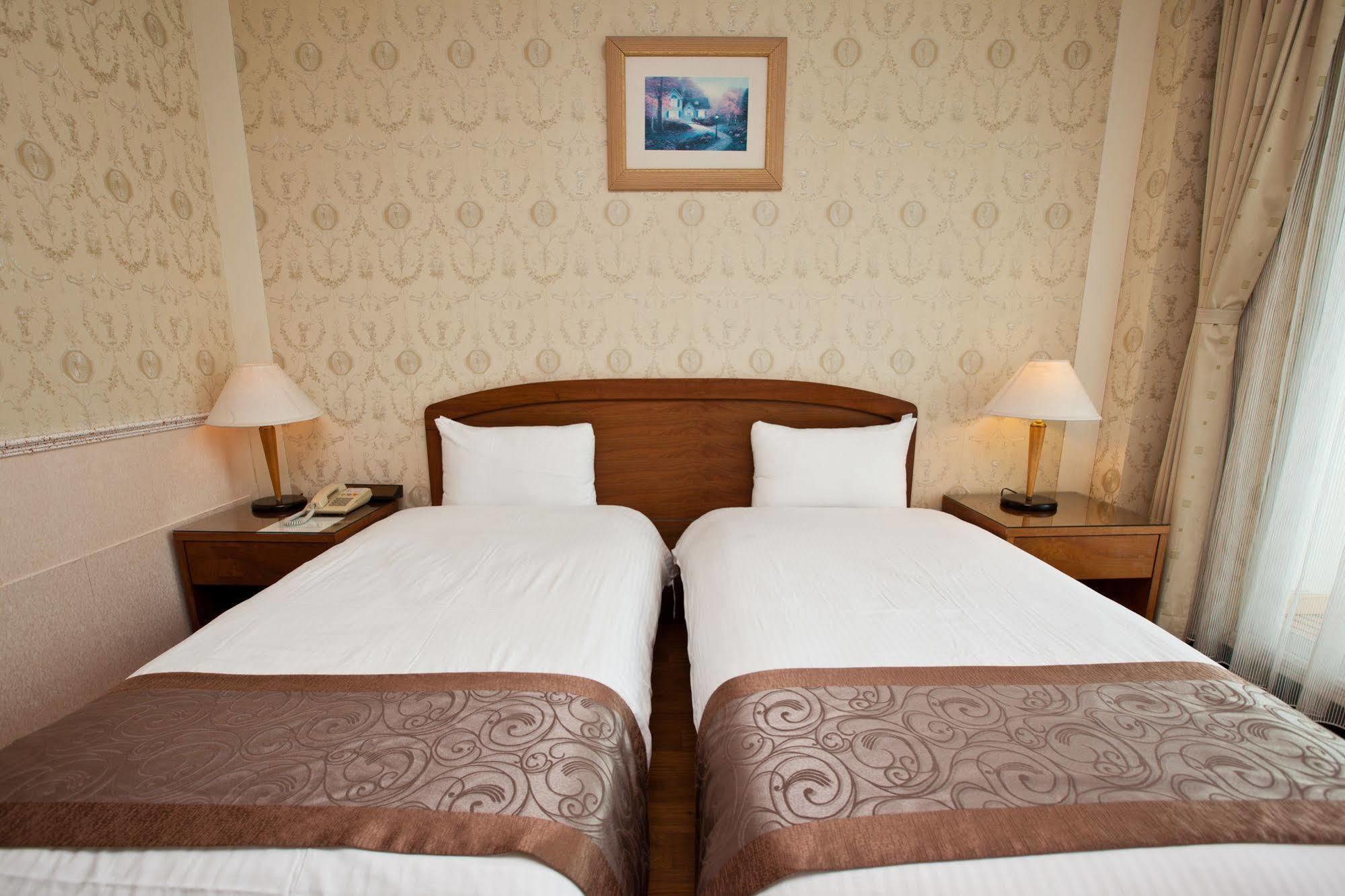 Nantou Lakeside Resort מראה חיצוני תמונה