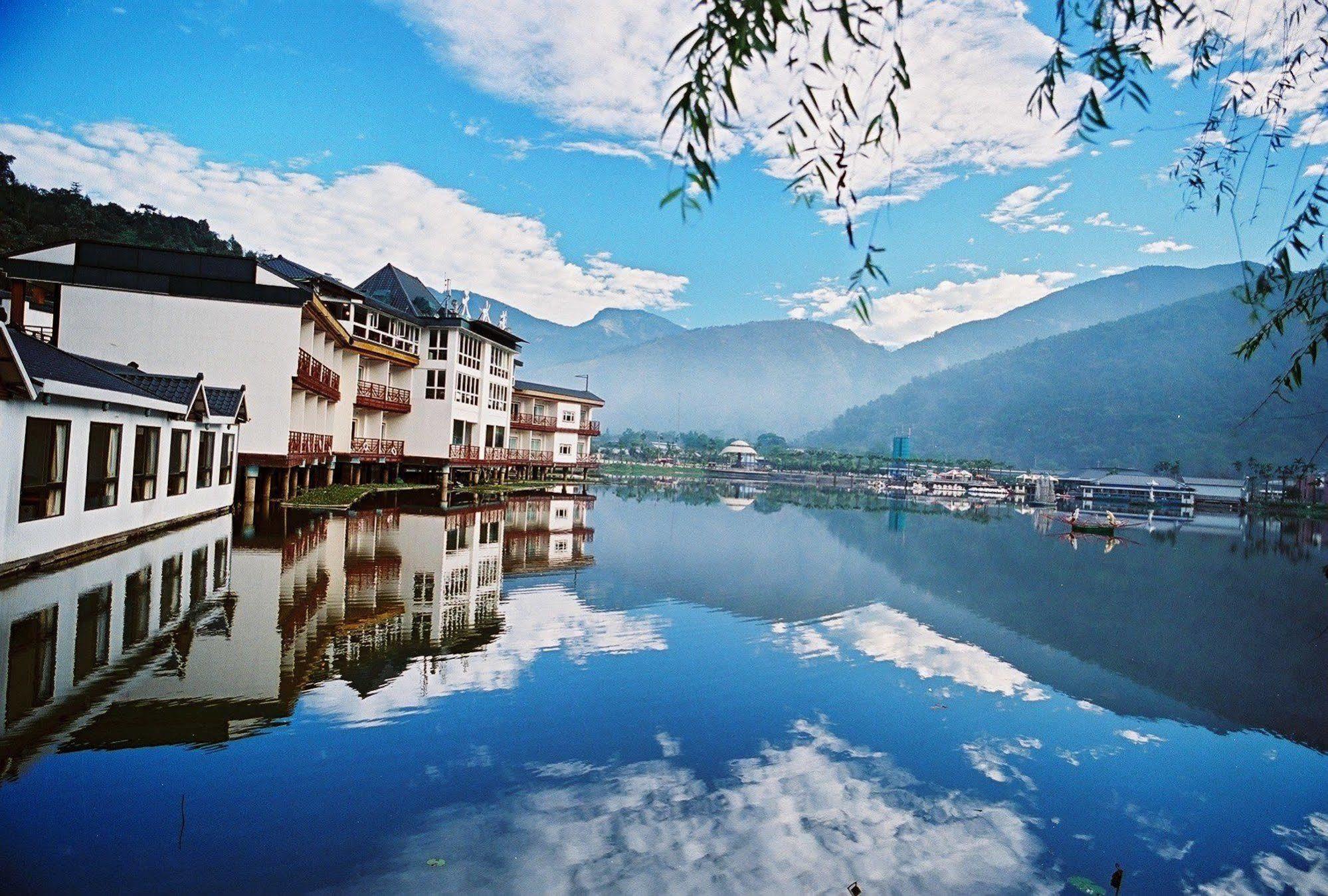 Nantou Lakeside Resort מראה חיצוני תמונה
